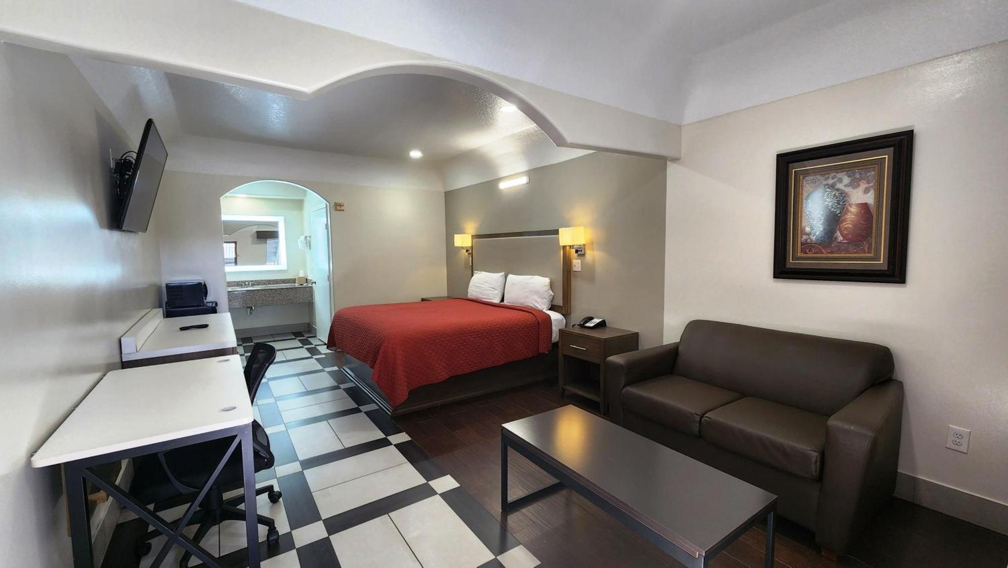 Scottish Inn & Suites Sam Houston Parkway Eksteriør billede